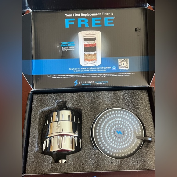 Sparkpod Filtered Shower Head - Picture 3 of 5